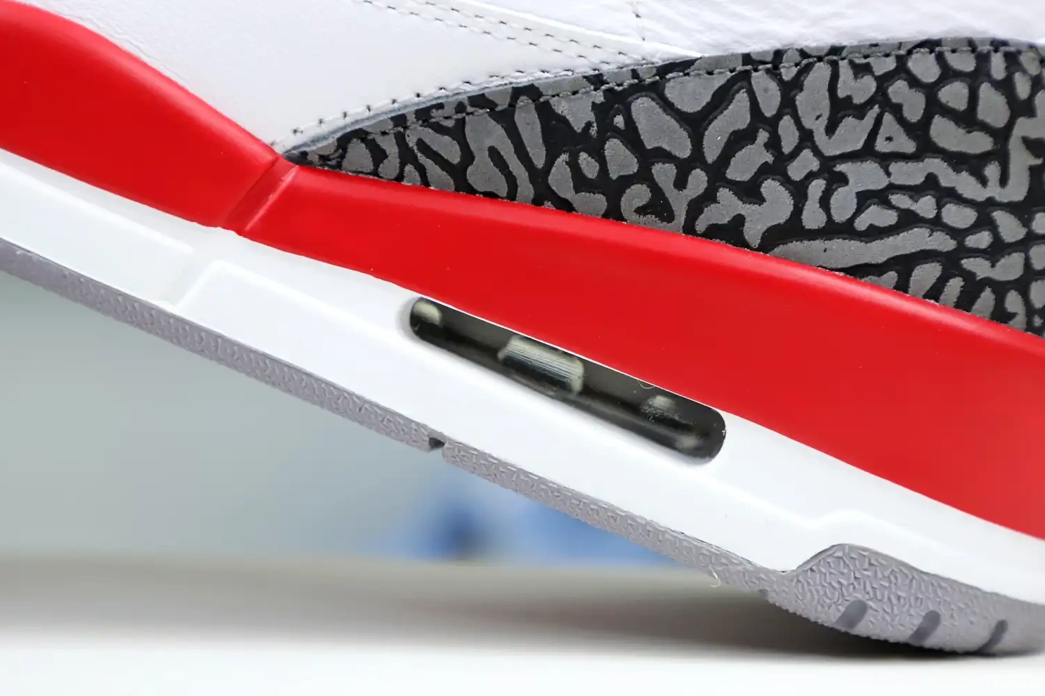 3RETRO JORDAN AIR Kimikick 0703